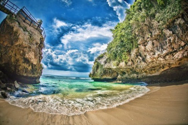 Những bãi biển đẹp ở Bali, Indonesia còn hoang sơ